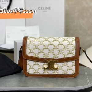 Size: 22.5x16.5x7.5cm