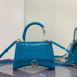 Diamond bag Model: 8895 Size: 23x10x24