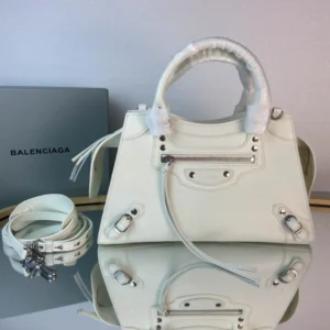 Balenciag* Neo Classic Casual Bag Size: 18cm