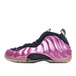 Nike Air Foamposite one 粉喷