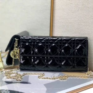 Chain bag with rhomboid size:21cm