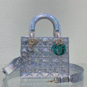 Lady Dior handbag size:20.5*8.5*17cm