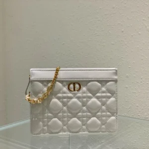 CARO woc zipped clutch size:19x14x3 model:5106