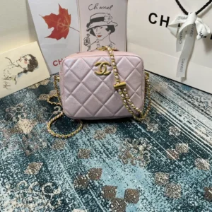 Chane Sachet Model AS2856 Dimensions: 18x14x7cm