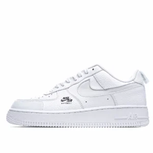 Nike AIR FORCE 1 IN-CUT REFLECTIVE SWOOSHES ON THE 3M