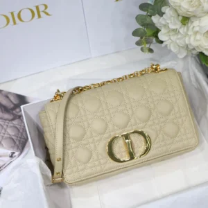 Apricot Caro Collection Size: 25.5cm