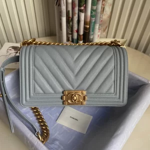 Chanel Calfskin Size:25x15x9cm