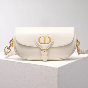 Bobby East-West Underarm Bag Handbag Size: 2029 Size 22x13x5cm