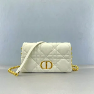 30 montaigne collection diamond rattan check