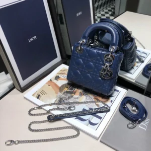 Classic size:17155cm with colour: navy