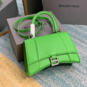 Diamond bag Model: 8895 Size: 23x10x24