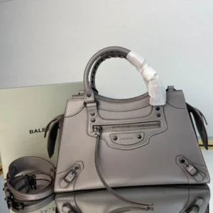 Balenciag* Neo Classic biker bag Size: 25*33*13*20cm