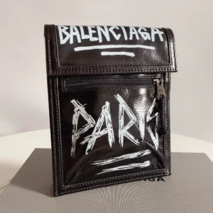 Parisienne Model:801 Size:15.5x4x19cm