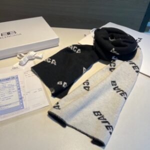 Balenciaga Blanket Scarf in black wool and cashmere