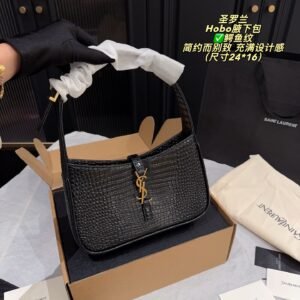 Saint Laurent Hobo Underarm Bag